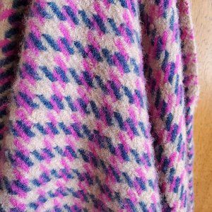 J. CREW HOUNDSTOOTH WOOL SCARF SADDLE FUSCHIA